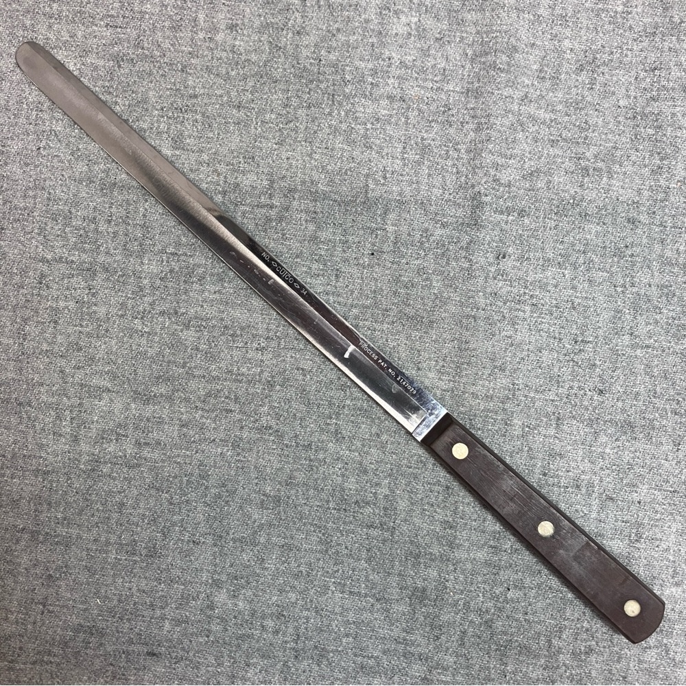 Vintage CUTCO 34 Model No. 2147079 Slicing Knife Kitchen Wood Brown Handle USA